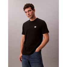 Calvin Klein Erkek Bisiklet Yaka Dar Kesim Kısa Kol Pamuklu Siyah T-Shirt LV04RC272G-UB1