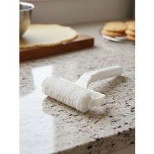 PremiumPort Büyük Boy Kafes Şekilli Hamur Kesici ve Tart Kesme Aparatı