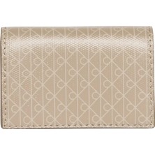 Calvin Klein Kadın Kart ve Nakit Bölmeli Fermuarlı ve Çıtçıt Kapama Deri Bej Cüzdan LV04F1083G-3I6