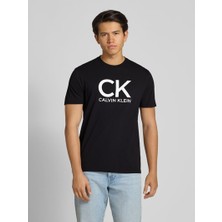 Calvin Klein Erkek %100 Pamuklu Yuvarlak Yakalı Ck Logo Baskılı Kısa Kollu Siyah T-Shirt LV04RD819G-UB1