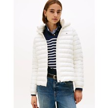 Tommy Hilfiger Kadın Kapşonlu Yaka Marka Detaylı Fermuarlı Şişme Beyaz Ceket WW0WW47351-YA8