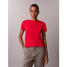 Calvin Klein Kadın Normal Kalıp Yuvarlak Yakalı Pamuklu Kısa Kollu Kırmızı T-Shirt LV044E205G-VMT