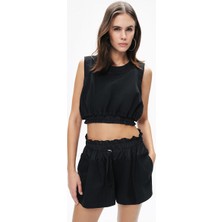 Nocturne Kadın Kolsuz Crop Boy Büzgülü Bel Dokuma Kumaş Bisiklet Yaka Siyah Crop N25YN15192-SİYAH