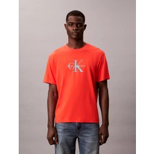 Calvin Klein Erkek Normal Kesim Yuvarlak Yakalı Ck Logo Baskılı Pamuklu Kısa Kollu Turuncu T-Shirt LV04RB862G-6WD