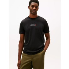 Tommy Hilfiger Erkek Regular Fit Yuvarlak Yakalı Pamuklu Kısa Kollu Siyah T-Shirt MW0MW41453-BDS