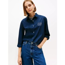Tommy Hilfiger Kadın Rahat Kalıp Çizgi Desenli %100 Pamuk Logo Işlemeli Uzun Kollu Lacivert Gömlek WW0WW48190-C1G