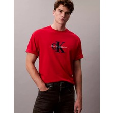 Calvin Klein Erkek Bisiklet Yaka Kısa Kol Ck Yazı Desen Pamuklu Kırmızı T-Shirt LV04RE815G-VMT