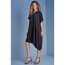 Guitar Kadın Oversize Yakası Ip Bağlamalı Kısa Kollu Beli Lastik Bağlamalı Kısa Siyah Elbise 25081-DRESS-010