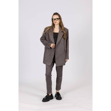 By Özlem Yazan Nubuk Kumaş Astarlı Düğmeli Kadın Blazer Ceket