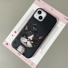 HONTINGA iPhone 14 ile Uyumlu Kılıfı Deri Dokusu Anti Düşme Yumuşak Silikon Telefon Kılıfı Komik Kedi Desen K7-3089