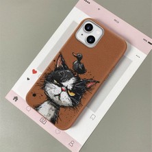 HONTINGA iPhone 14 Plus ile Uyumlu Kılıfı Deri Dokusu Anti Düşme Yumuşak Silikon Telefon Kılıfı Komik Kedi Desen K7-3089