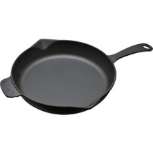 PremiumPort 28 cm Metal Kulplu Demir Döküm Kızartma Tavası, Dayanıklı ve Şık Tasarım