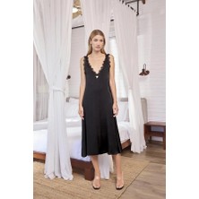 Aria's Closet Arias Closet Göğüs ve Sırt Dekolteli Dantelli Saten Gecelik