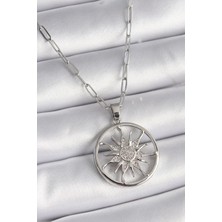 Moresun Buğz 316L Çelik Gümüş Renk Zirkon Taşlı Güneş Madalyon Model Kadın Kolye