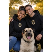 Muhtar Store Sevgililer Günü Özel Kangal Figürlü Unisex Siyah Hoodie – Güçlü Bağlar Için Patili Aşk Temalı Kapüşonlu Sweatshirt