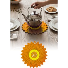 Omilife Ayçiçeği Model Kaymaz Silikon Nihale – Tencere, Tava, Çaydanlık ve Servis Altlığı 18,5 x 18,5 cm