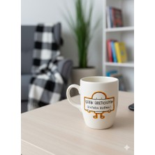 Palto Tasarım Içerik Üreticisiyim Krem Oval Kupa - Hediyelik Kupa Fincan Mug