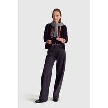 United Colors Of Benetton Siyah Kadın / Kız KDN_%100 Yün Önü Cep Detaylı Düğmeli V Yaka Hırka Model Kodu: ( 11AHD604R700)