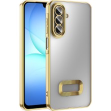 Maks Technology Galaxy A17 Kılıf Kamera Korumalı Logo Gösteren Mkst Omega Kapak - Gold