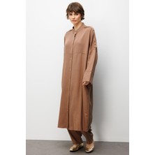 Micca %100 Doğal LyoCELL ile Dökümlü Soft Hissiyat Rahat Kalıp Apolet ve Özel Düğme Detaylı Maxi Tunik-Kahve