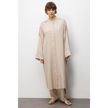 Micca %100 Doğal LyoCELL ile Dökümlü Soft Hissiyat Rahat Kalıp Apolet ve Özel Düğme Detaylı Maxi Tunik-Taş