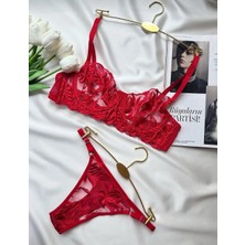 Freya Kırmızı Çiçek Desenli Balenli Tanga Model Iç Çamaşırı Takımı