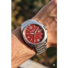 Lee Cooper Kırmızı Kadran Erkek Kol Saati | 46MM Çelik Kasa, Çelik Kordon, Takvimli