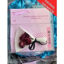 Özbience Kişiye Özel Aynalı Bordo Çiçek Buketi – Şık ve Zarif Hediye