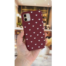 Vip Case Iphone 11 Uyumlu Beyaz Kalp Desenli Silikon Darbe Emici Klasik Korumalı Rubber Kılıf