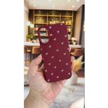 Vip Case iPhone 16 Plus Uyumlu Beyaz Fiyonk Desenli Silikon Darbe Emici Klasik Korumalı Rubber Kılıf