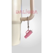 Özbience Şık ve Pratik Pipetli Termos Charmı ile Sıcak Veya Soğuk Içecekleriniz Keyifli Olur