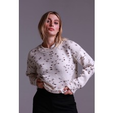 Krem Kahve Renkli Kırçıllı Kazak