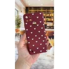Vip Case Realme C21Y ve C25Y Uyumlu Beyaz Kalp Desenli Silikon Darbe Emici Klasik Korumalı Rubber Kılıf