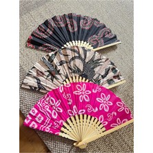 Özbience El Yapımı Batik Kumaş Ahşap Yelpaze, Büyük Boy 27 cm (1 Adet)