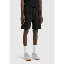 United Colors Of Benetton Siyah Erkek ERK_%100 Pamuk Logo Detaylı Beli Büzgü Ipli Bermuda Şort Model Kodu: ( 342ZU900X100)