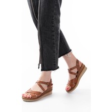 Arda A731-045 Hakiki Deri Taba Kadın Sandalet - Çapraz Bantlı Dolgu Topuklu Model