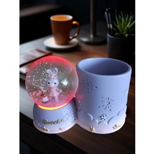 Ayder Online Satış Tavşan Figürlü 15CMX10CM Ebat Pilli Işıklı Dekoratif Kar Küre Kalemlik