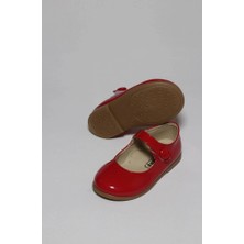 Aktaş Ortopedi Kız Çocuk Düğmeli Kırmızı Rugan Ortopedik Babet Ayakkabı