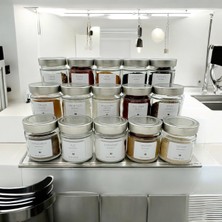 Özbience Şık 15'li Baharatlık Seti 255CC, Gümüş Kapakli, Pratik ve Estetik Tasarım