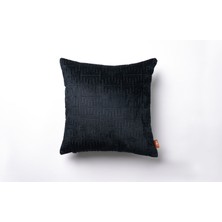 The Kun Dokuma Kadife Geometrik Desenli Kırlent Kılıfı-Siyah