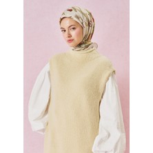 Fresh Faırytale Castle Desen Floş Viskon Eşarp Cream