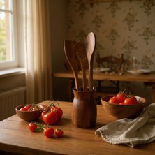 Özbience Modern Akasya Ahşap Kaşıklık ve 3'lü Kaşık Seti, Şık Ev Dekoru