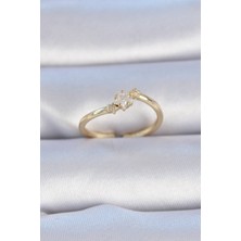 Callerrons Accessories Pirinç Gold Renk Beyaz Çiçek Model Zirkon Taş Detay Kadın Yüzük // XD-BYK3322-ST