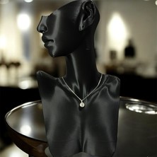 925 Ayar Gümüş Zirkon Taşlı Yuvarlak Minimalist Kolye