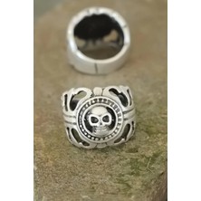 Moco Üreticiniz Eskitme Gümüş Renk Metal Kuru Kafa Tasarım Ayarlamalı Erkek Yüzük 481348