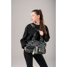 Ççs 18000 Kadın Siyah Leopar Desenli Çapraz Askılı Omuz Çantası – Çok Bölmeli Şık Tasarım