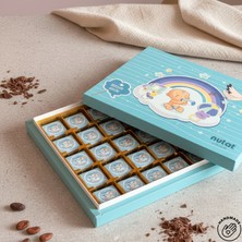 Nutat İsimli Erkek Bebek Çikolatası – 48’li Madlen + Sunum Kutusu