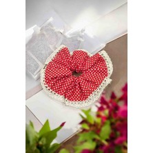 Pirene Arts Mini Lace Scrunchie – Puantiyeli Dantelli Poplin Saç Tokası