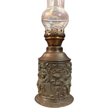 TT Fransız Zin Üzeri Işlemeli Gaz Lambası 44 cm Yüksekliğinde