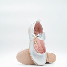 Sy Store Kız Çocuk Fiyonk ve Taş Detaylı Babet